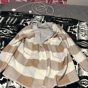 Absolutely Famous Tan and Cream Checkered Cardigan